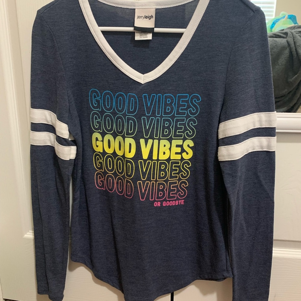 “Good Vibes” Long Sleeve T-Shirt
